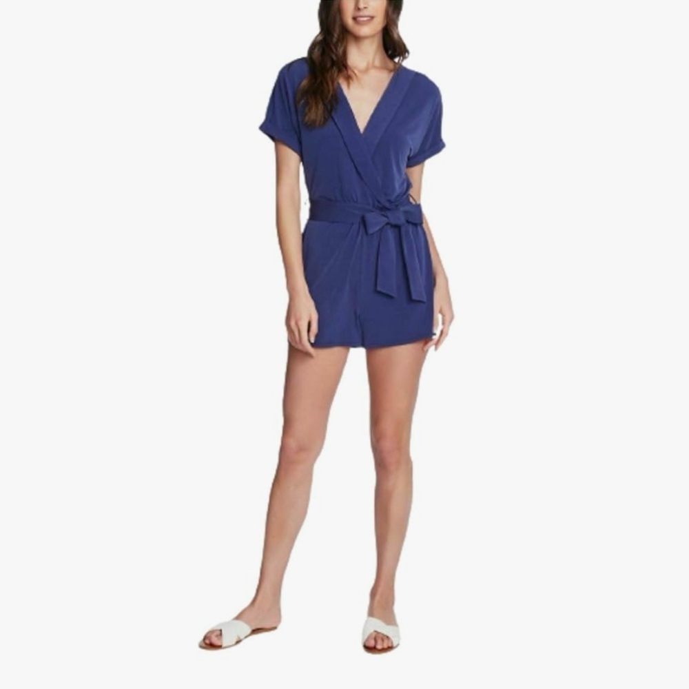 1.State women's belted cuffed sleeve blue romper small